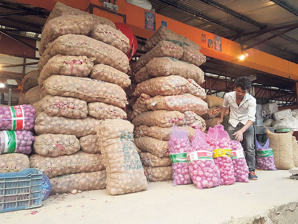 Valley onion price drops to lowest in eight months