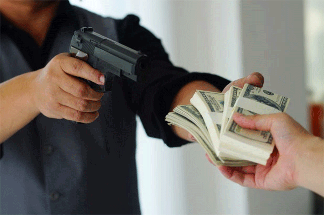 Money transfer operator robbed of Rs 2.56 m in broad daylight