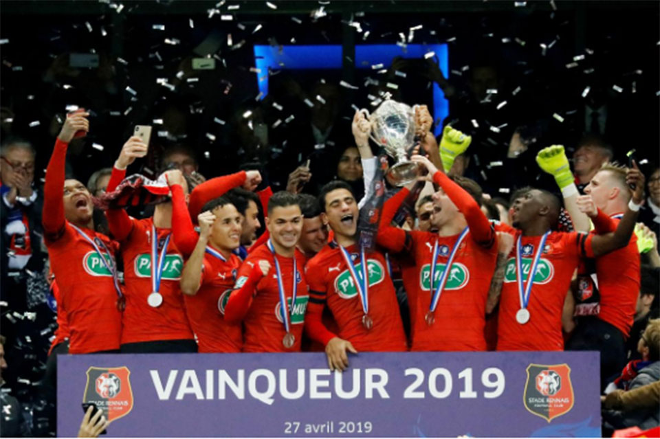 Rennes stun PSG to win French Cup on penalties
