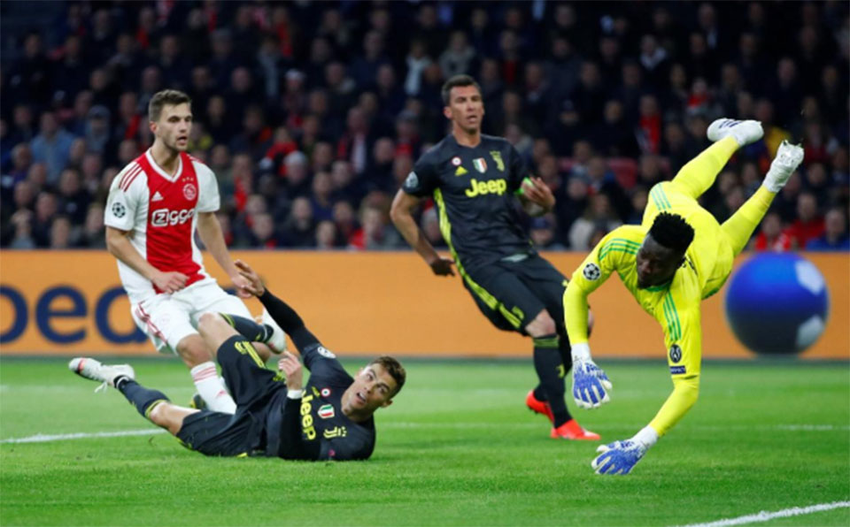 Ronaldo scores as Juventus held to a draw at Ajax