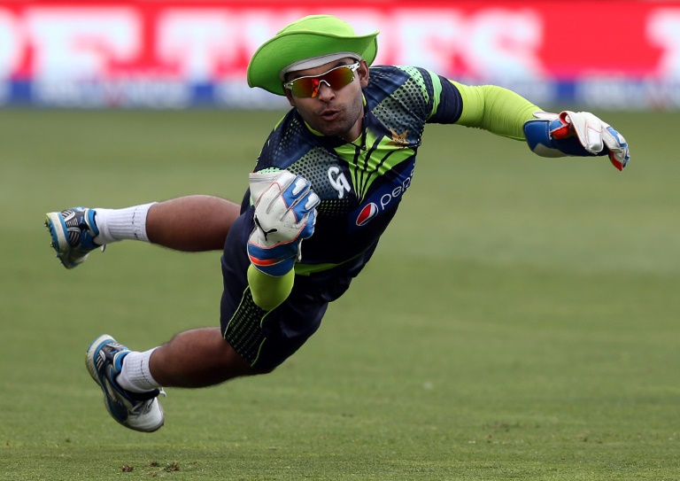 Pakistan's Umar Akmal fined for night out in Dubai