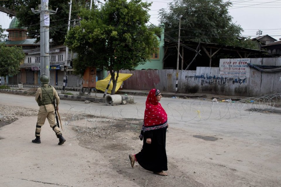 Restrictions continue in Kashmir despite security ease