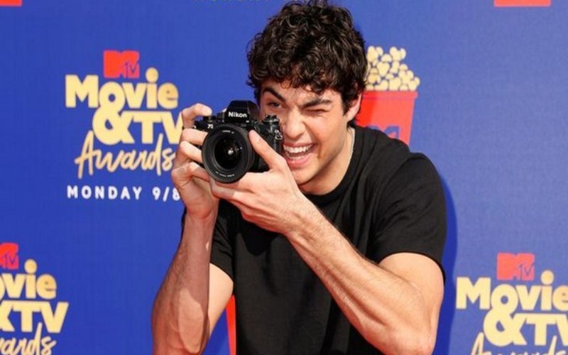 Noah Centineo wraps filming for 'To All the Boys: PS I Still Love You'