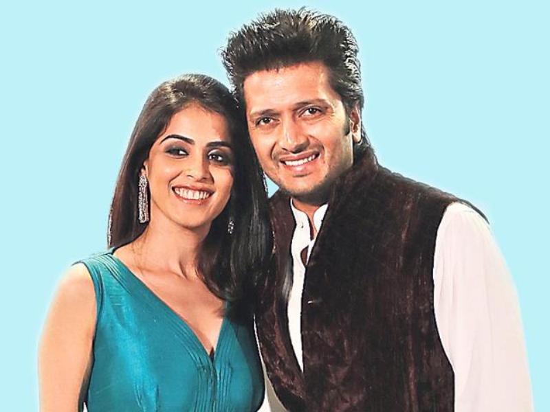 This is how Riteish wished his 'Baiko' Genelia on her birthday!