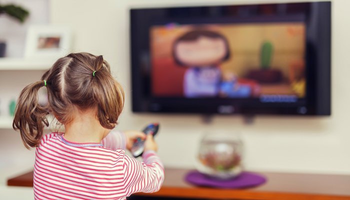 Too much TV 'can hold back children'