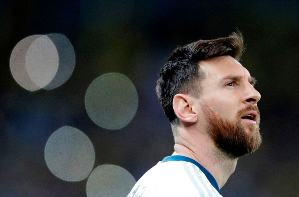 Messi improves but long wait for Argentina glory drags on
