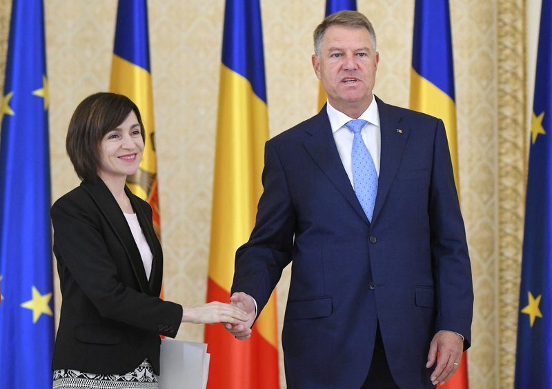 Romania’s president blasts government over corruption report