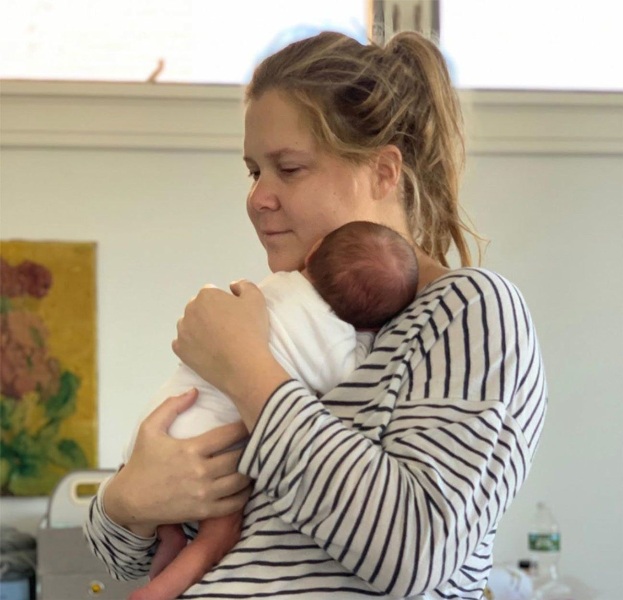 Amy Schumer Celebrates Frida Mom's Postpartum-Care Product Launch