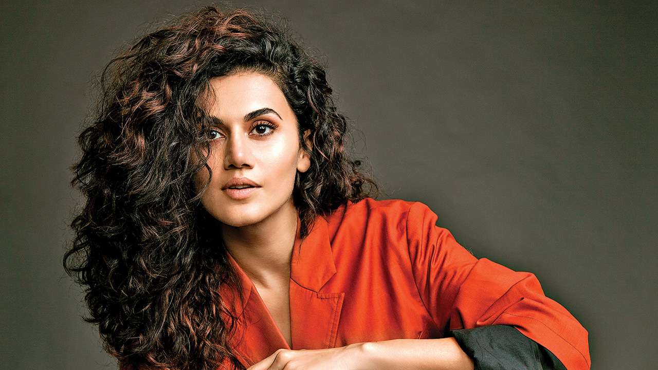 When Taapsee Pannu slammed a man for clicking her pictures without permission