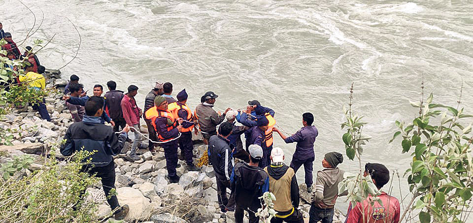 10 missing as jeep plunges into Karnali River
