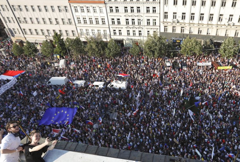 Prague set to see biggest protests since Velvet Revolution