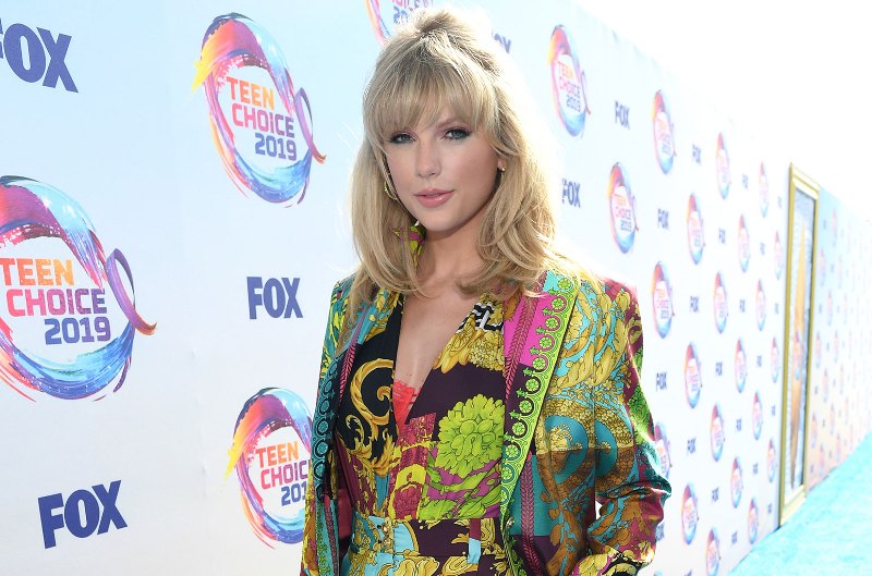 Teen Choice Awards: Taylor Swift talks about 'Gender Inequality' in her acceptance speech