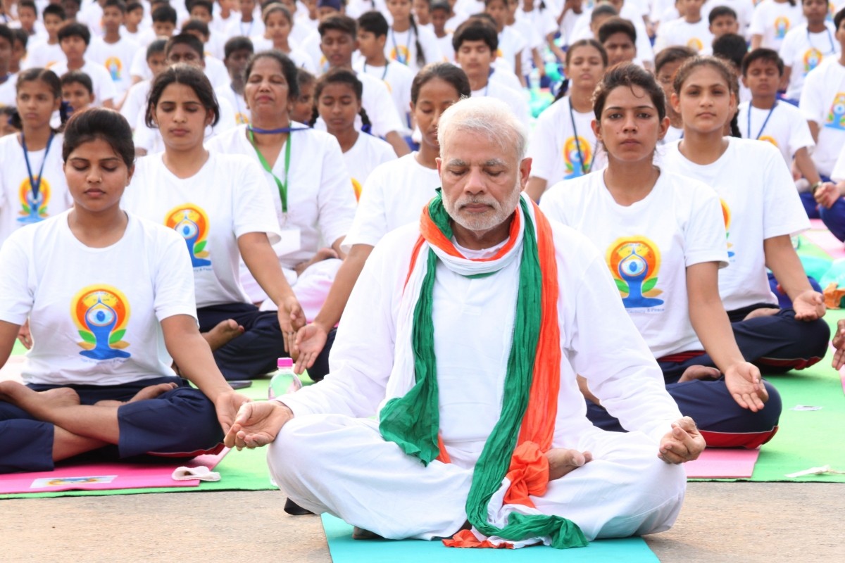 India's PM Modi to lead 30,000 participants on "International Yoga Day"