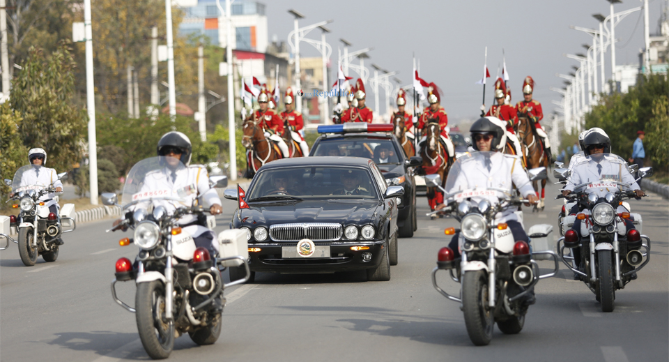 Motorists' civil disobedience against VIP motorcade