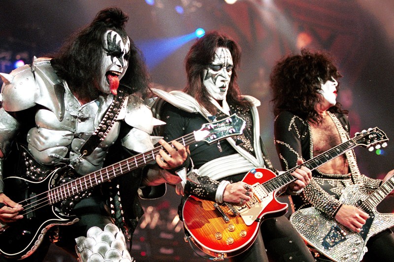 KISS embarks on energetic, electrifying farewell tour