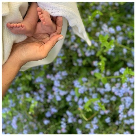 Meghan, Harry release baby feet photo for US Mother’s Day