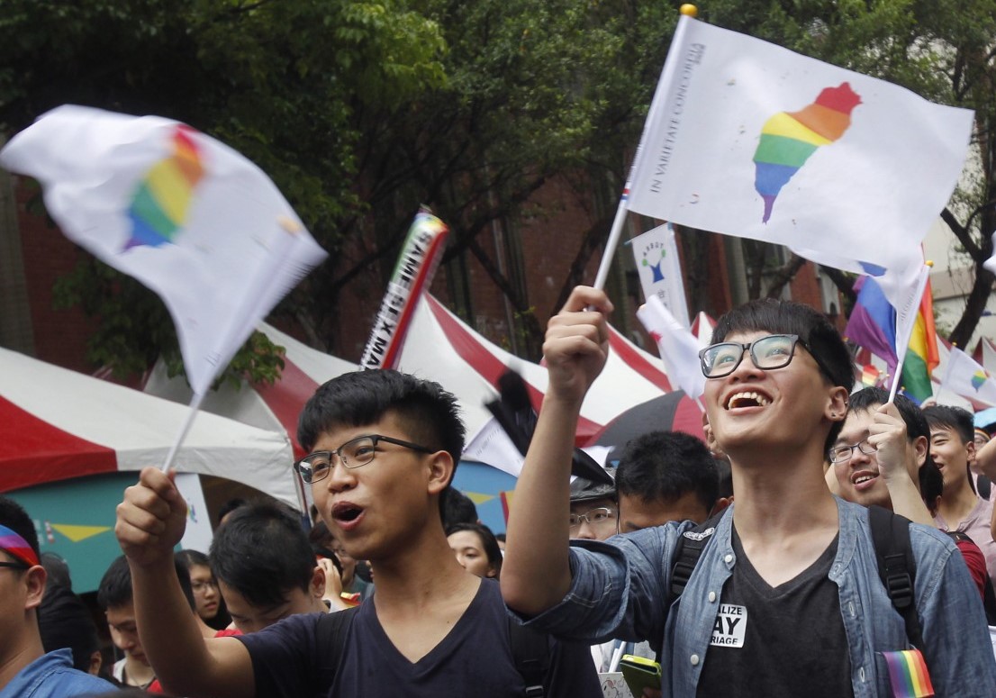 In first for Asia, Taiwan lawmakers back same-sex marriage