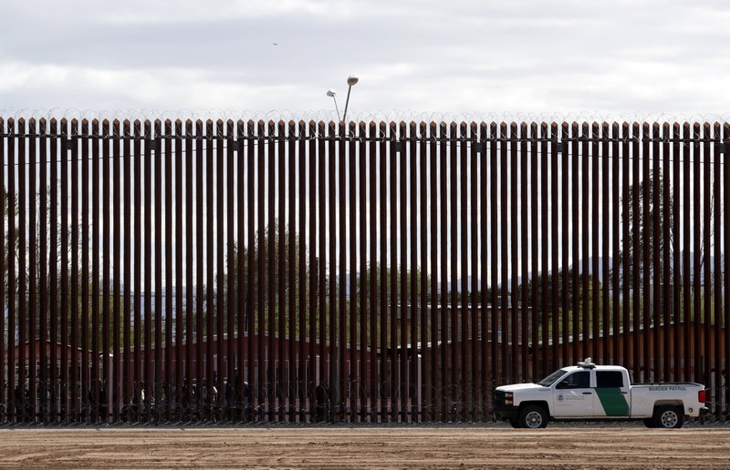 Democrats using veterans bill to try to block border wall