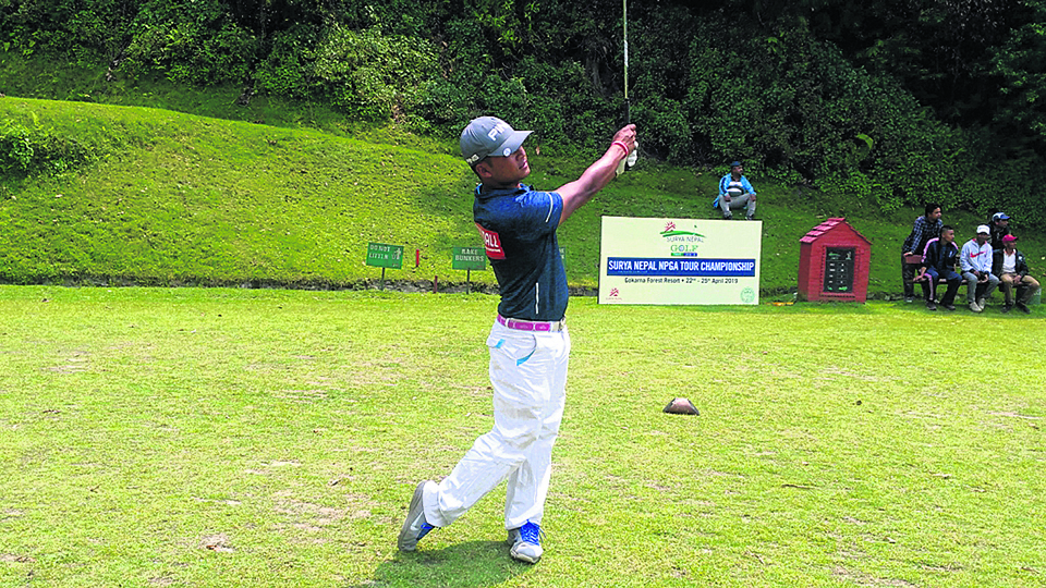 Dhana, amateurs Tanka and Subash strong contenders of Surya Nepal Golf C’ship