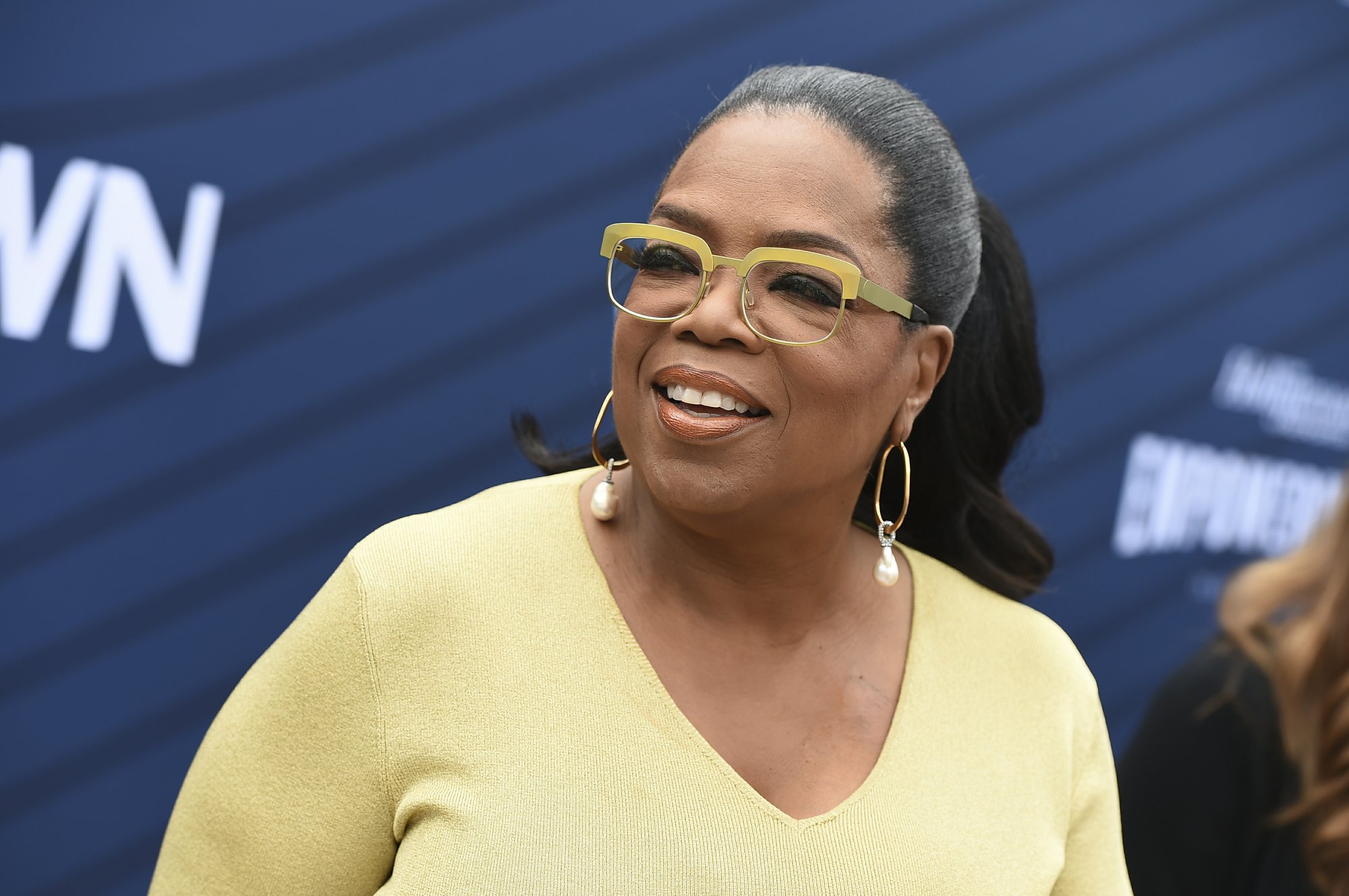 Oprah Winfrey gets emotional at Hollywood empowerment event