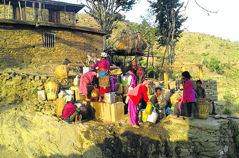 Water crisis emptying several Salyan villages