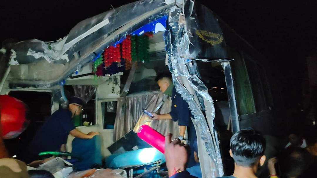 40 injured in bus accident in Simara