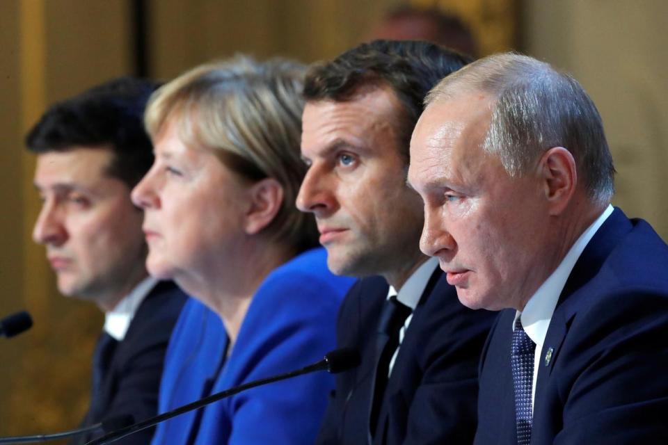 Putin meets Ukraine leader for first time at Paris peace summit