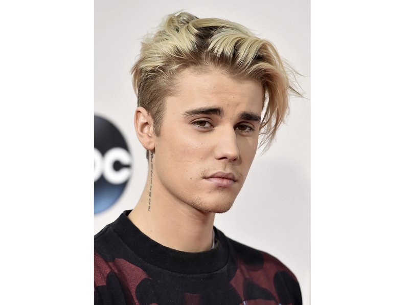 Justin Bieber says he’s battling Lyme disease