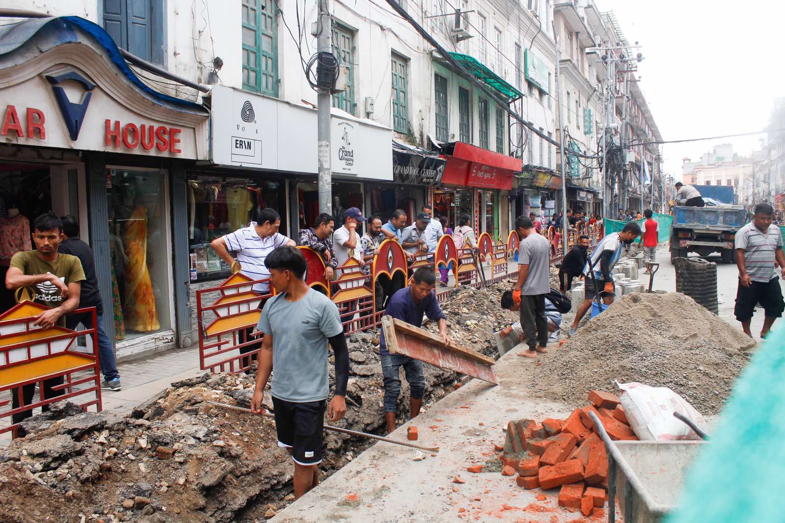 KMC resumes footpath widening work in New Road area following court order (In Pictures)