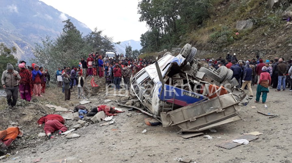UPDATE: Death toll climbs to 14 in Sindhupalchowk bus accident