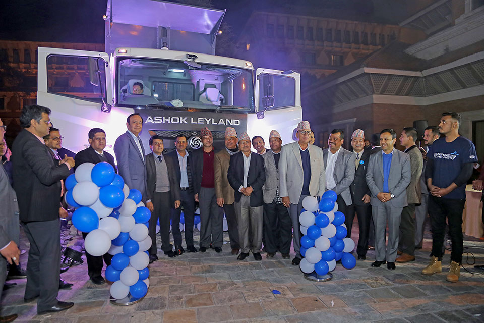 Ashok Layland  launches CAPTAIN range trucks