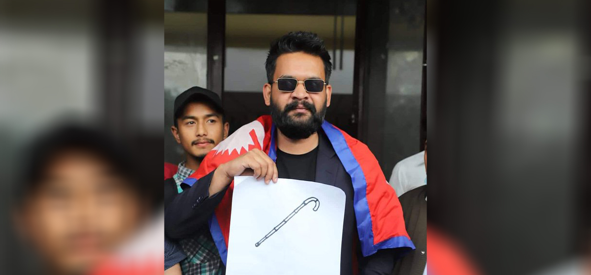 KMC’s independent mayoral candidate Shah gets stick as his election symbol