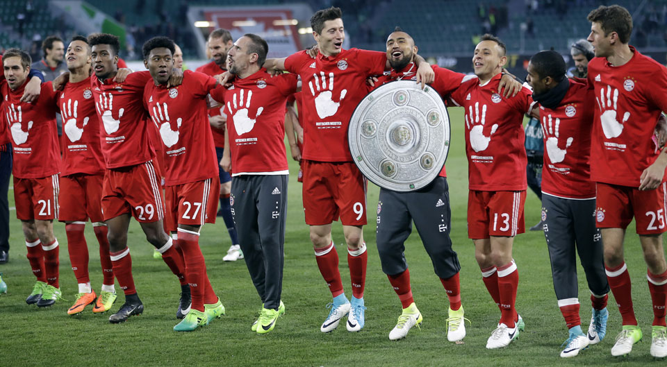Bayern Munich wins record 5th straight Bundesliga title