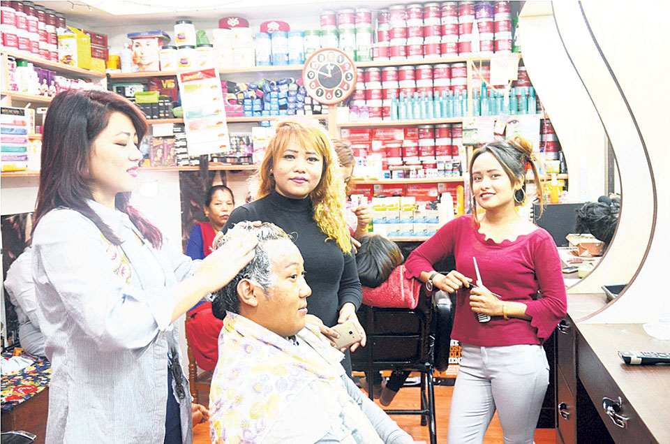 Beauty Parlors Empowering Women in East