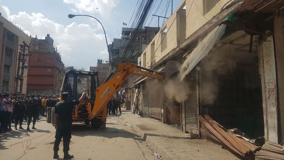 KMC removing pharmacies in front of Bir Hospital
