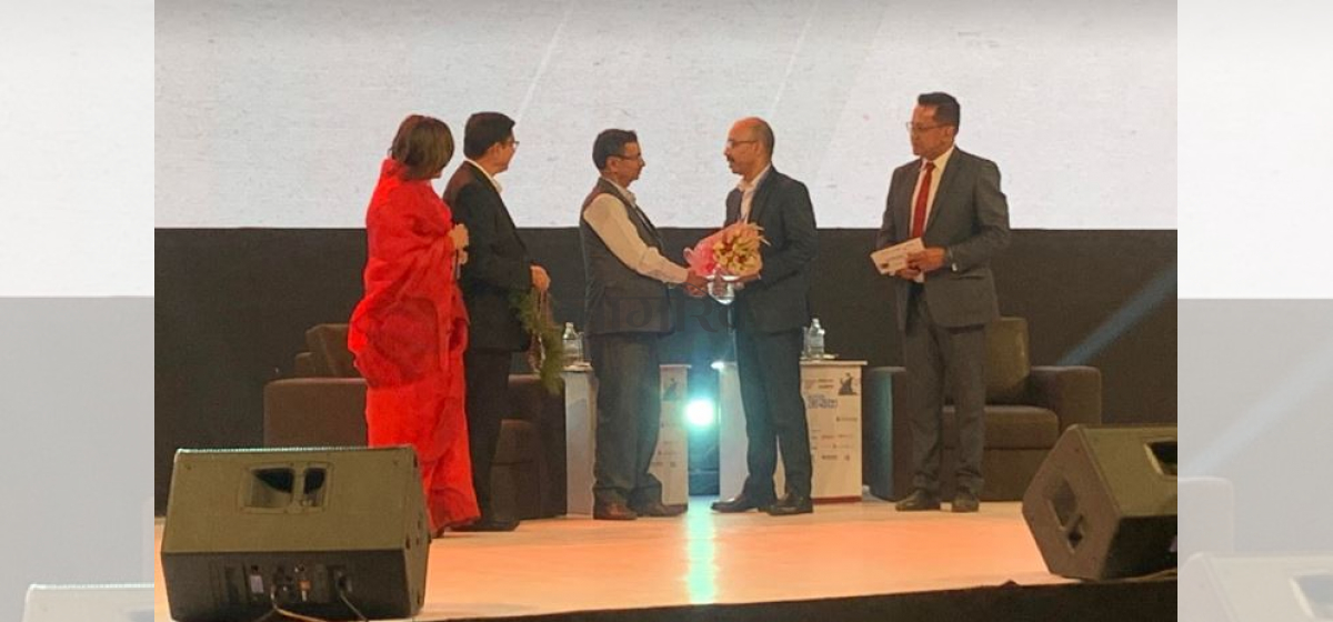 Bishnu Gautam of Laxmi Academy awarded with ‘Nagarik Nayak 2079’