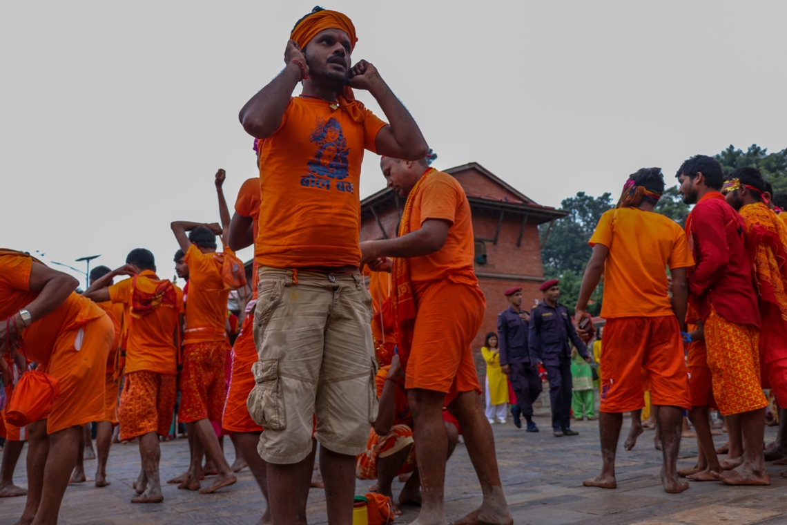 Thousands of Bolbam devotees throng Pashupatinath temple