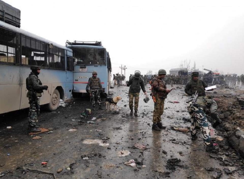 Arrival of "sticky bombs" in Indian Kashmir sets off alarm bells