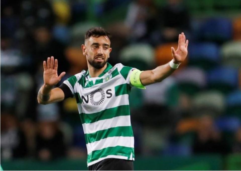 Manchester United hold talks with Sporting Lisbon to sign Fernandes - reports