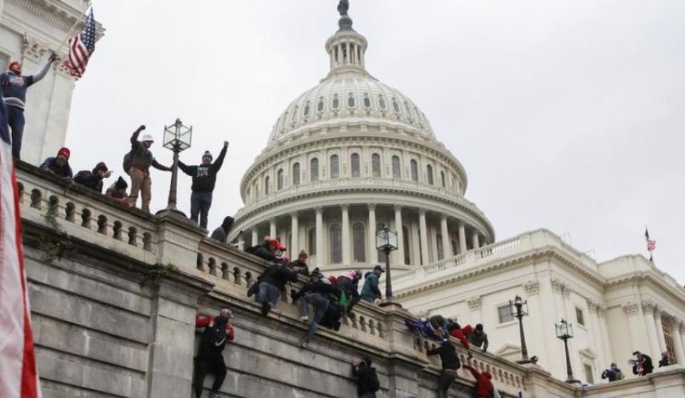 World stunned by Trump supporters storming U.S. Capitol, attempts to overturn election