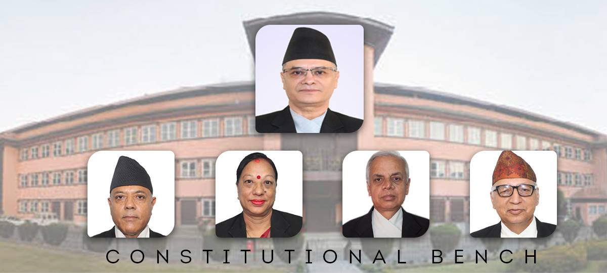Constitutional Bench: Justices in internal discussion