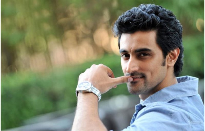 Films that entertain and educate are best: Kunal Kapoor