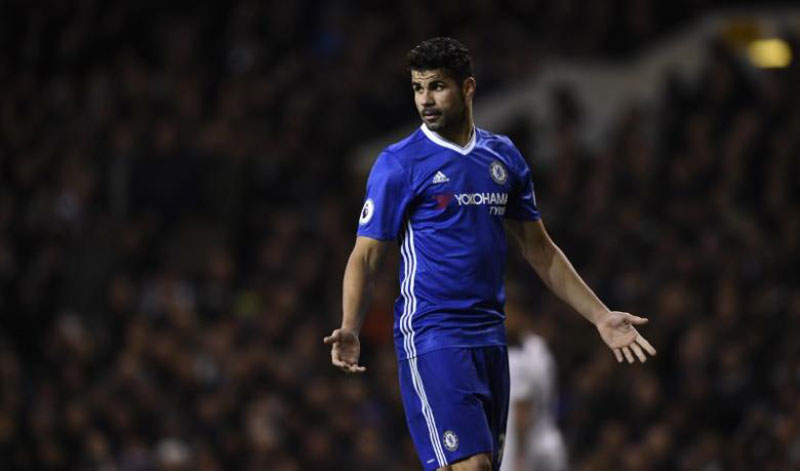 Chelsea drop Costa after row over fitness, reports say