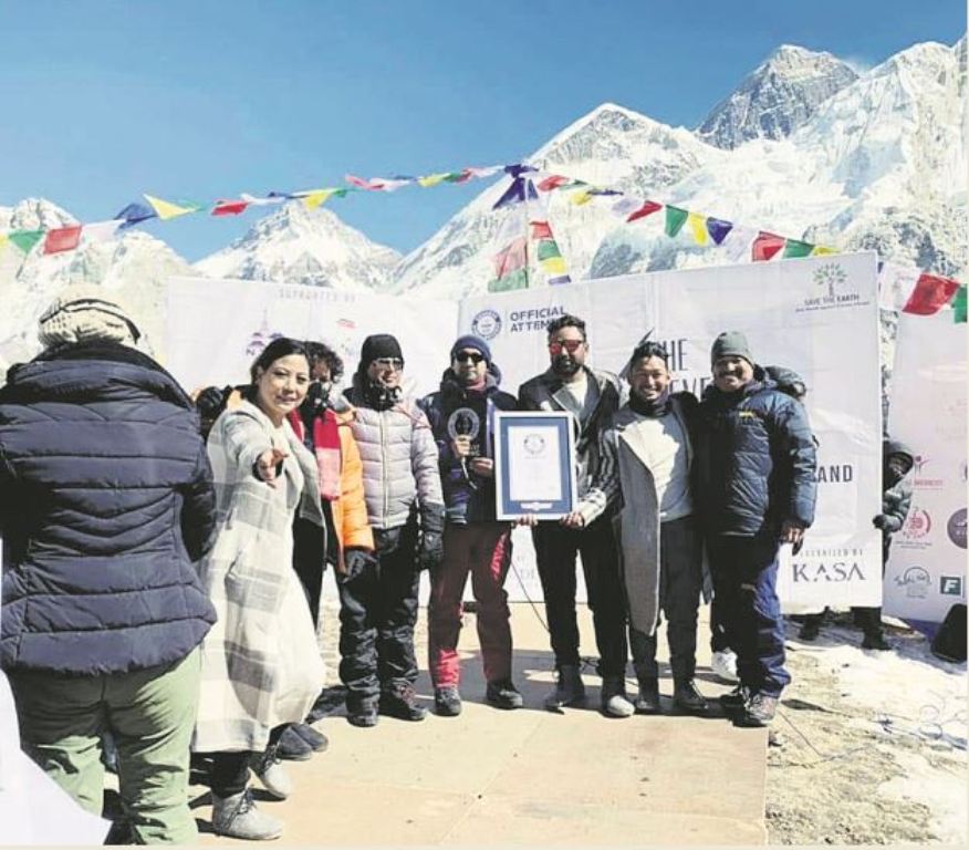 Mount Everest Fashion Runway sets world record