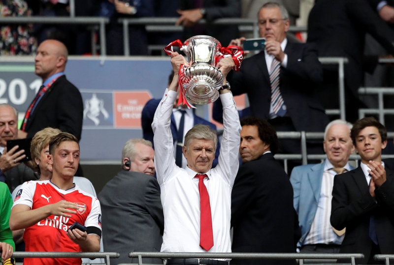 Wenger collects record 7th FA Cup unclear on Arsenal future