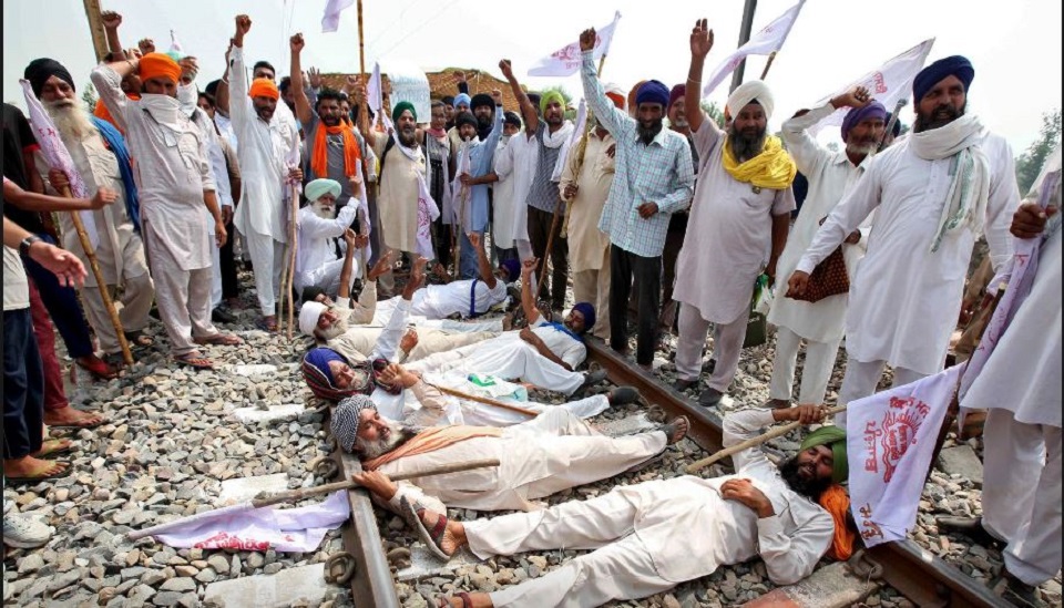 Indian farmers block roads, railways as protests mount over farm bills