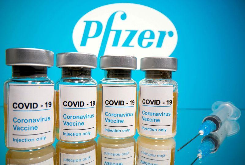 UK regulator set to approve COVID-19 vaccine next week