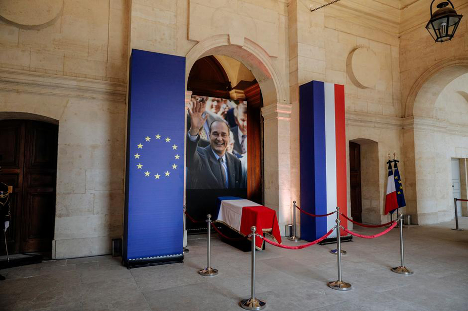 France bids farewell to ex-president Chirac
