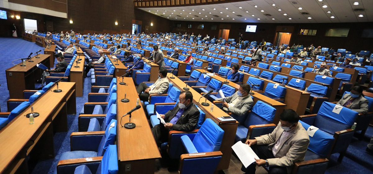 HoR session disrupted on Sunday, put off till 11 AM Monday