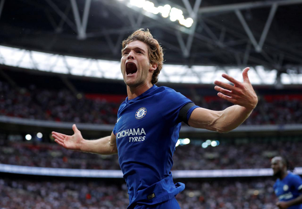 Alonso double for Chelsea spoils Spurs' Wembley opener